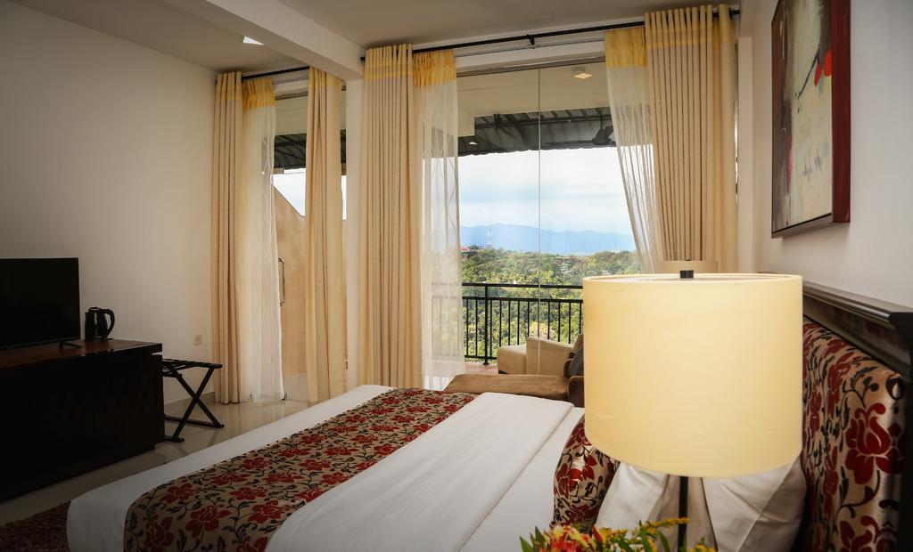 Romance Hills Hotel Канди Экстерьер фото